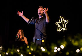 Weihnachtssingen_MERKUR Ostseehalle_Foto Maike Keller
